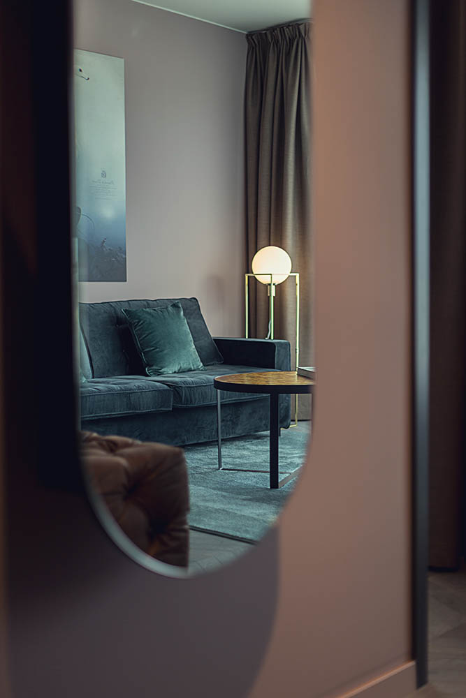 Interior Design Collection - Möbler för offentliga miljöer